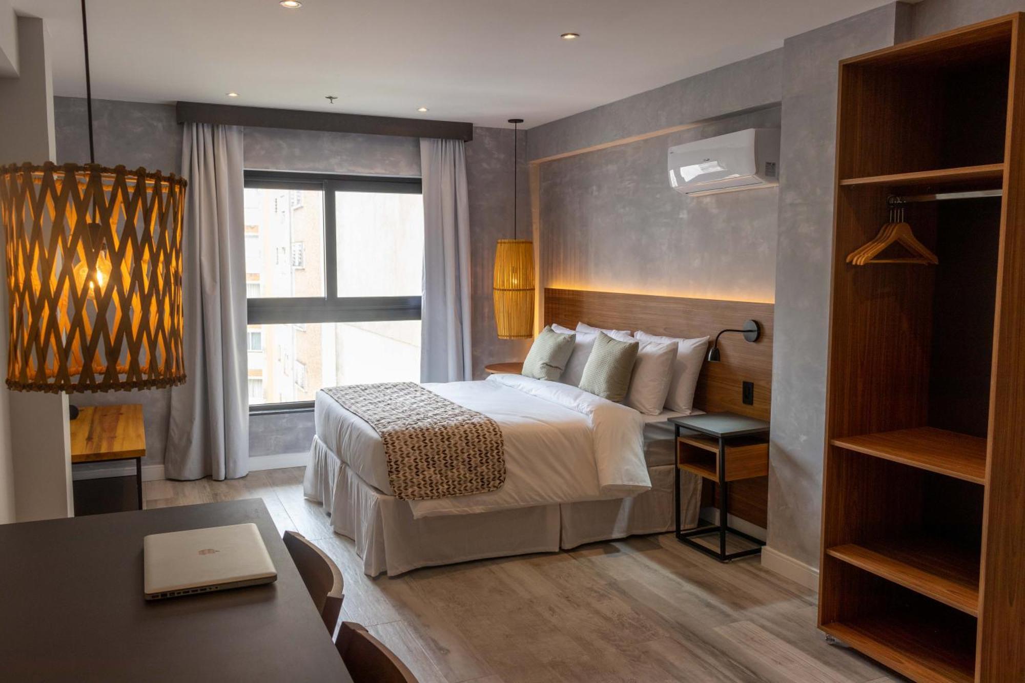 Kastel Petropolis Hotel ภายนอก รูปภาพ